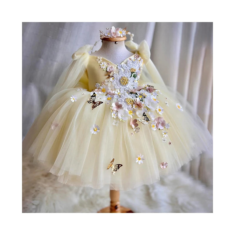 Samantha - Yellowbutterfly